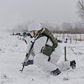 В Подмосковье военные психологи гвардейской танковой армии ЗВО проверили моральную устойчивость военнослужащих разведывательных подразделений на психологической полосе препятствий