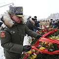 Военнослужащие ЗВО почтили память  погибших в годы блокады Ленинграда